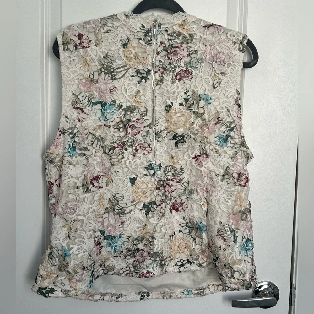 Nanette Lepore Sleeveless Lace Top Size XL‎ (0473)